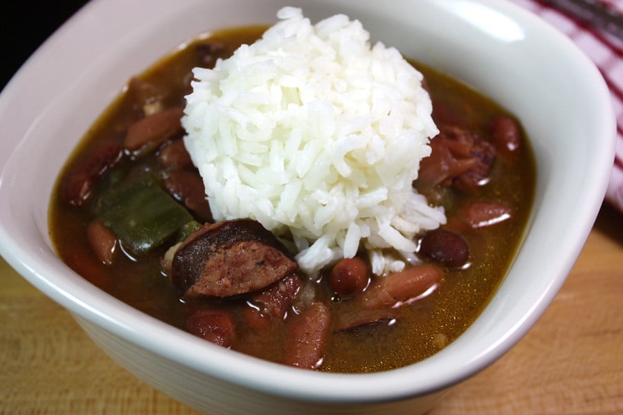 Slow Cooker Red Beans & Rice - Dinner almost prepares its self with this recipe. Full of Cajun flavor!