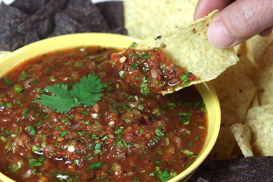 Fire Roasted Salsa - The most amazing restaurant style salsa can be made in your own kitchen! 5 minute prep, a few ingredients and a food processor or blender.