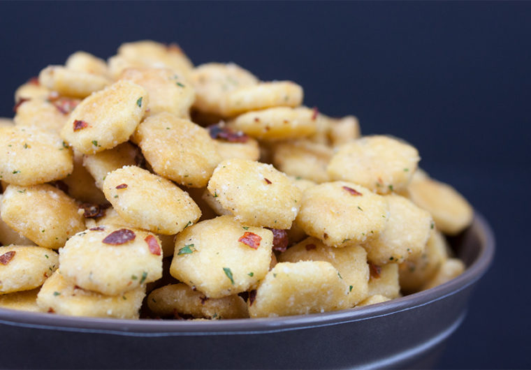 Spicy Seasoned Oyster Crackers - WARNING: These babies are ADDICTIVE!