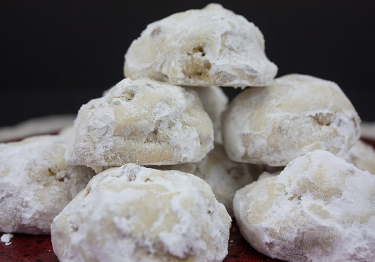 Italian Butterball Cookies - Tender, melt in your mouth deliciousness!
