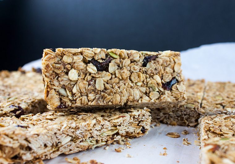 Homemade Granola Bars - Easy, healthy and the perfect combination of crunchy and chewy. No refrigeration needed!