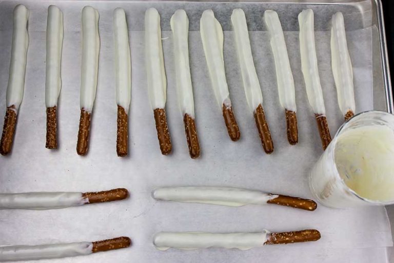 Chocolate Covered Pretzel Rods Don't Sweat The Recipe