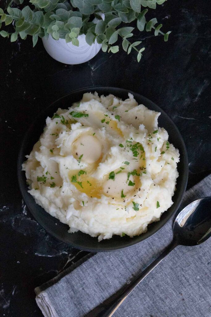 mashed potatoes with butter