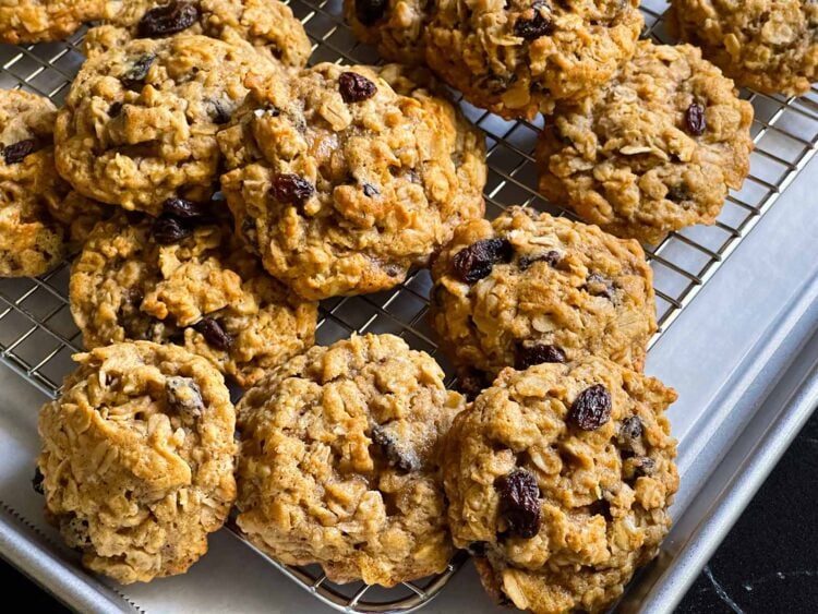 Old Fashioned Oatmeal Raisin Cookies (thick and chewy) - Don't Sweat ...