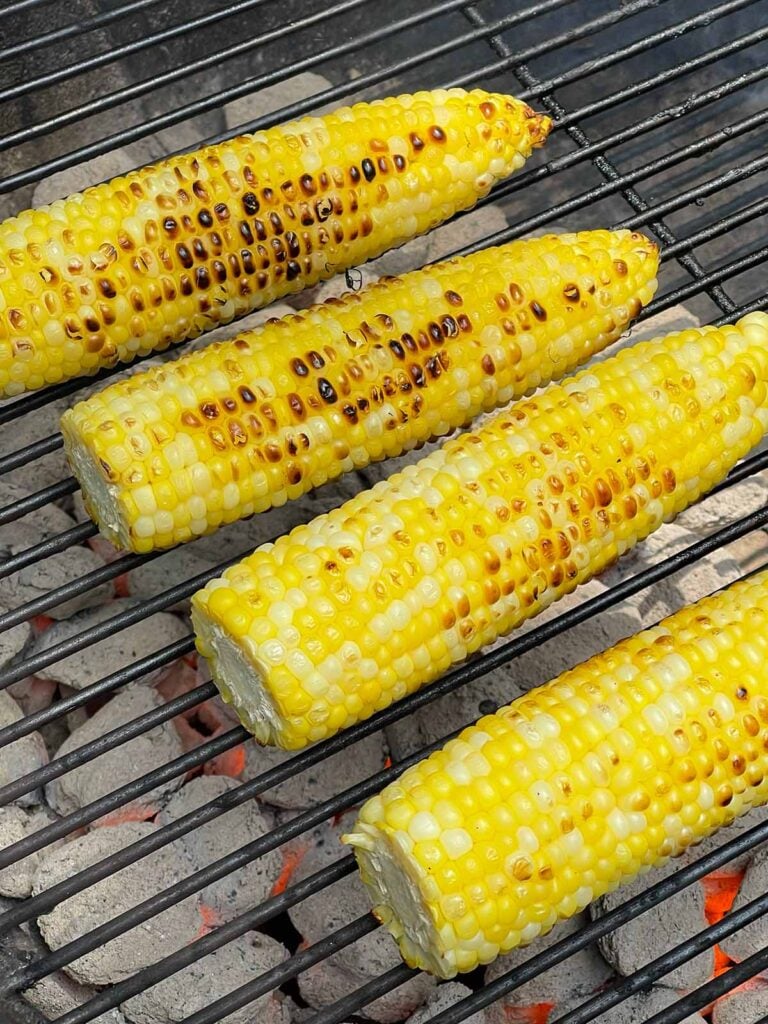 Corn on the cob on the grill.