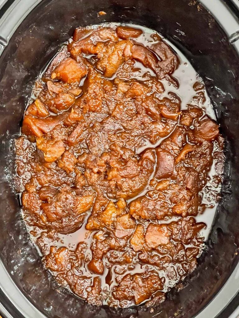 Cooked apples before blending.
